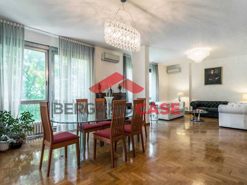 Appartamento a Bergamo in Viale Vittorio Emanuele II - Foto 2