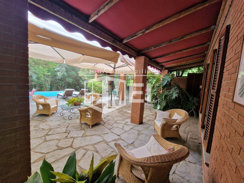 Villa a Collesalvetti in via pian delle tregge - Foto 2
