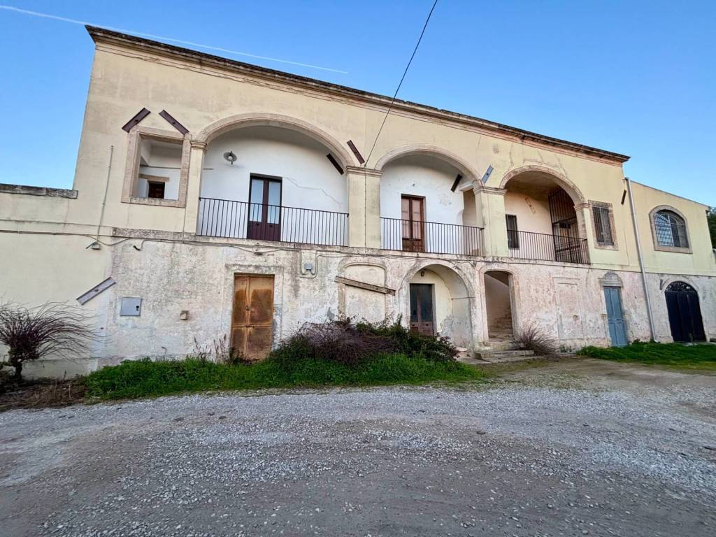 Appartamento a Arnesano in Via Alessandro Volta - Foto 4