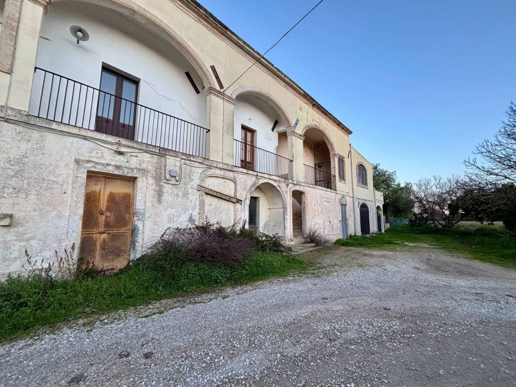 Appartamento a Arnesano in Via Alessandro Volta - Foto 5