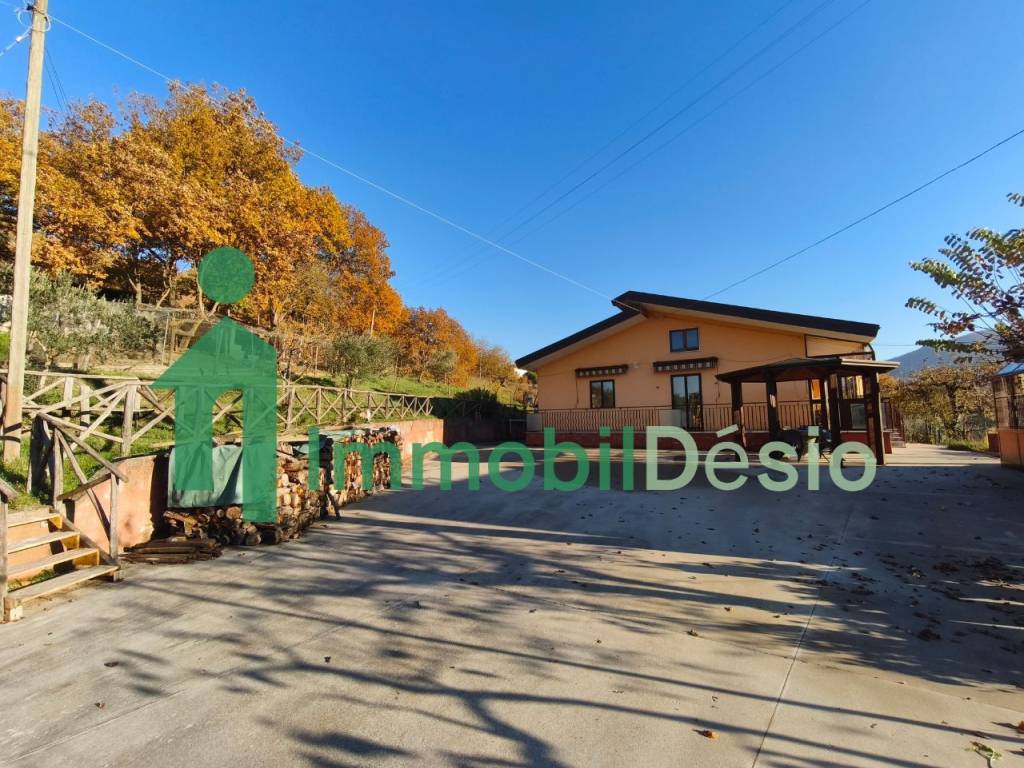 Villa a Picerno in Strada del Mulino - Foto 4