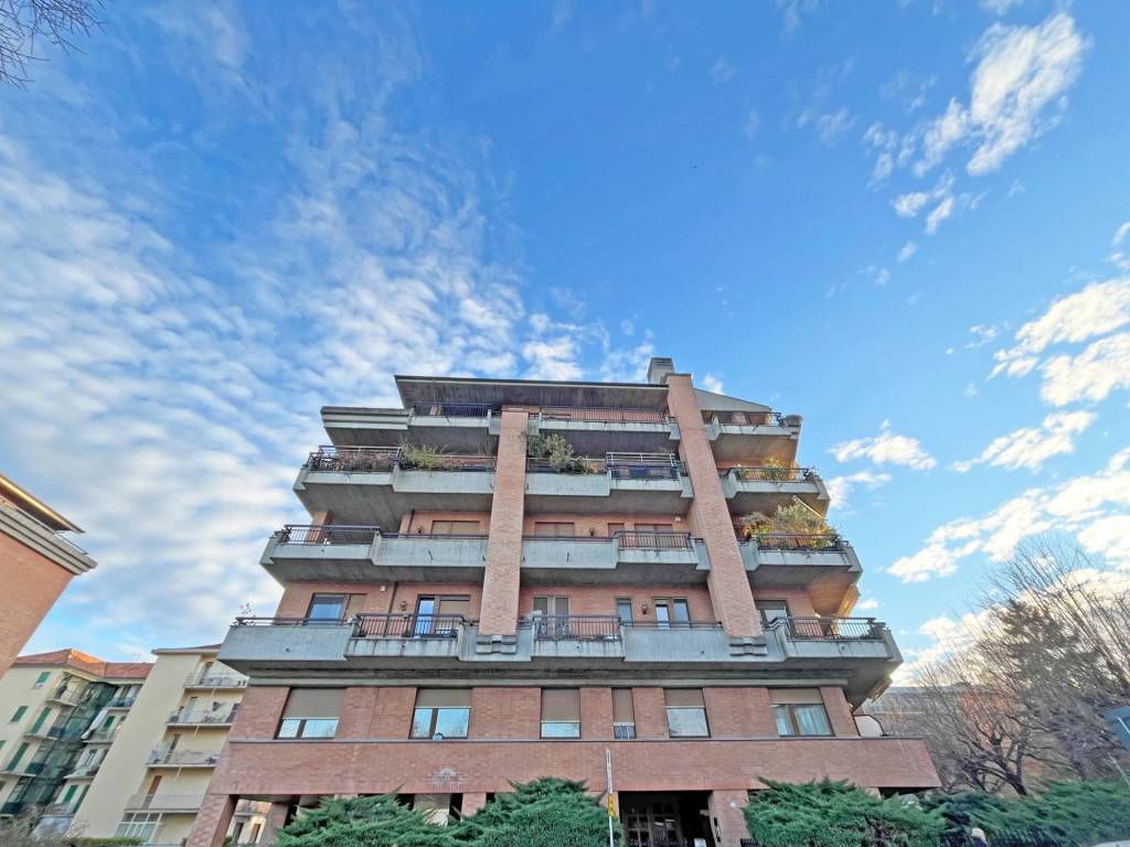Appartamento a Pinerolo in PIAZZA DON MILANI, 1 - Foto 4