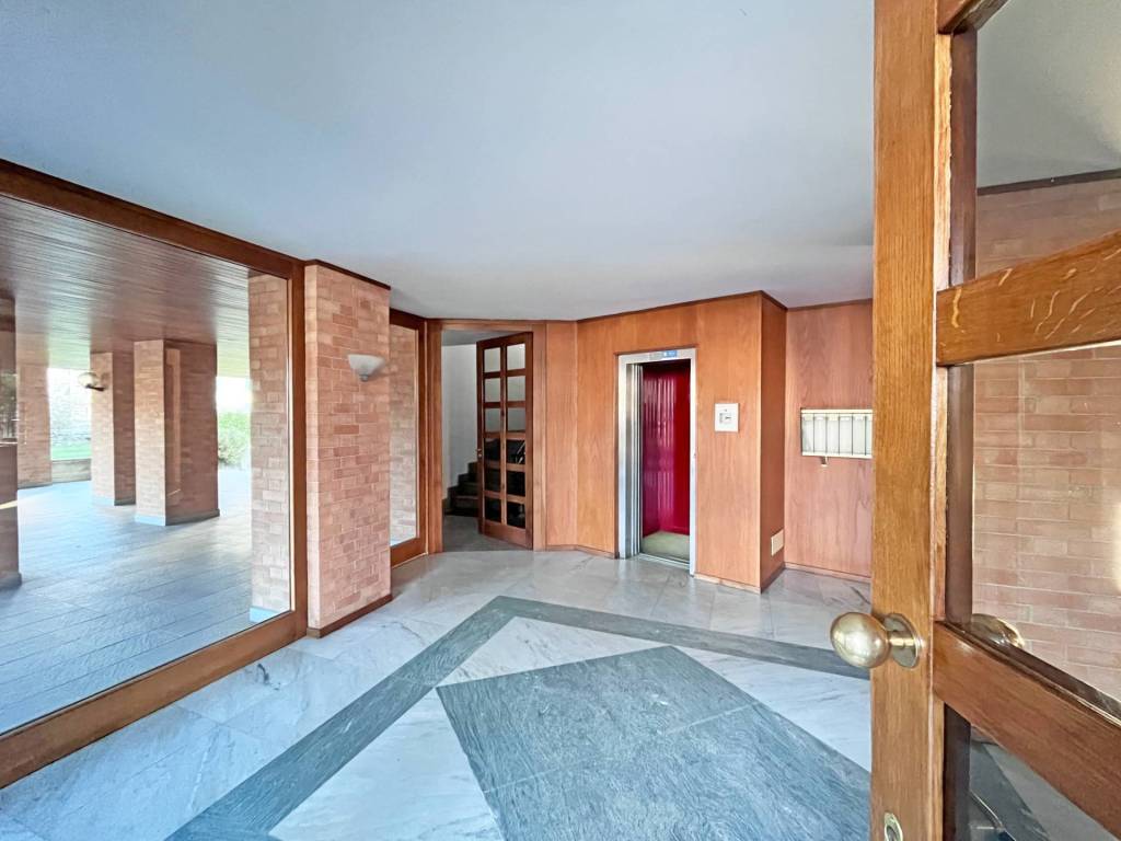 Appartamento a Pinerolo in PIAZZA DON MILANI, 1 - Foto 5