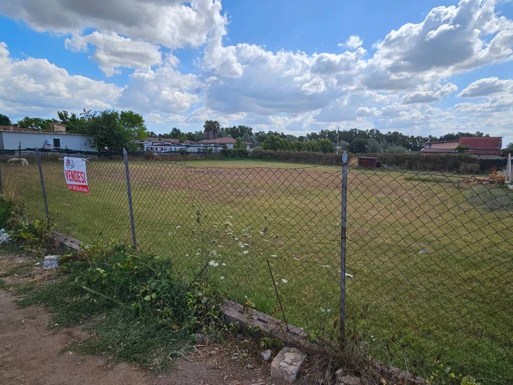 Terreno a Aprilia in Via Minerva, 32 - Foto 2