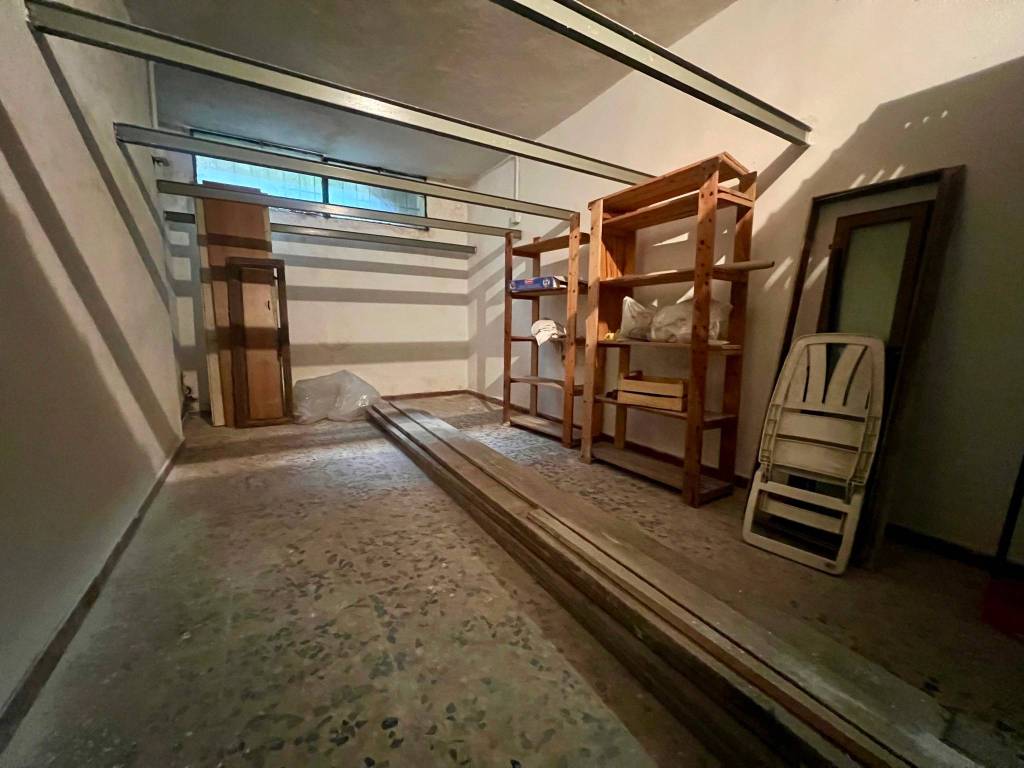 Box / garage a Prato in Via Giovanni da Empoli - Foto 3