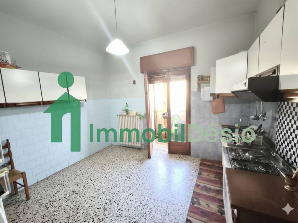 Appartamento a Picerno in Viale Giacinto Albini, 229 - Foto 4