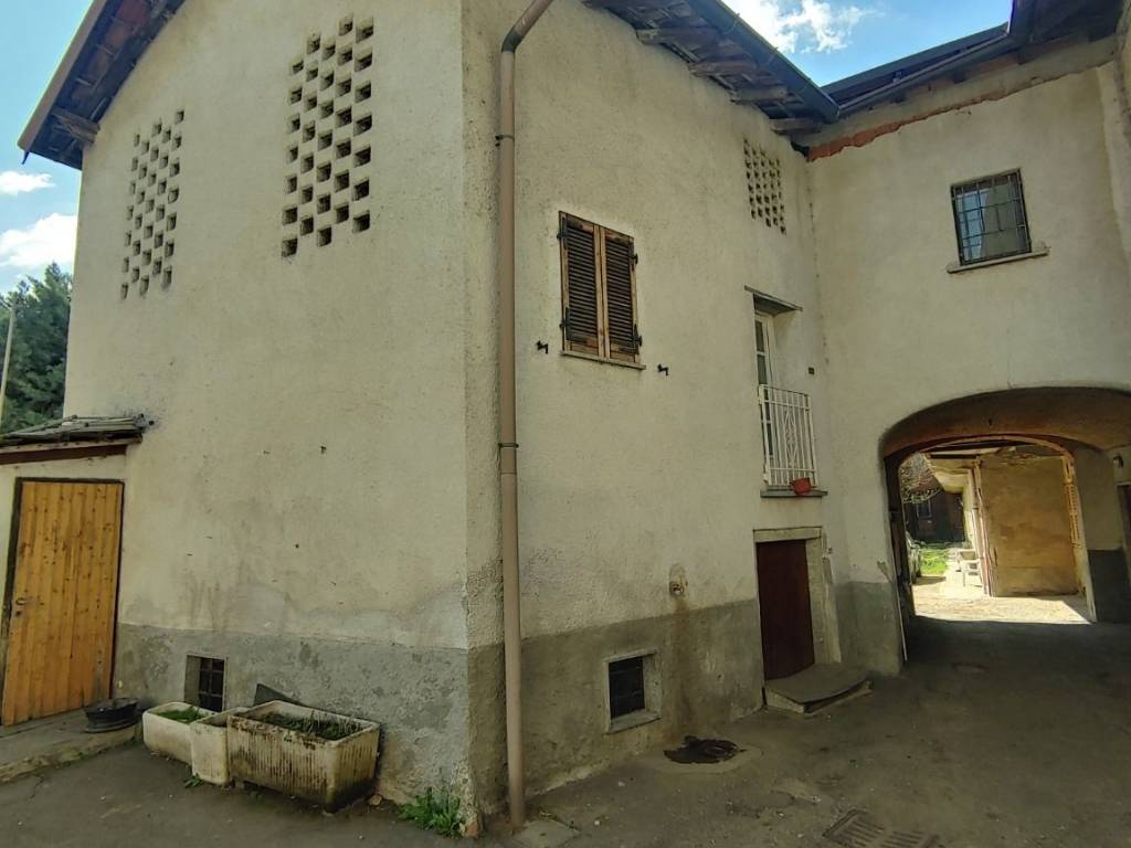 Appartamento a Gallarate in Vicolo Victor Macchi - Foto 3