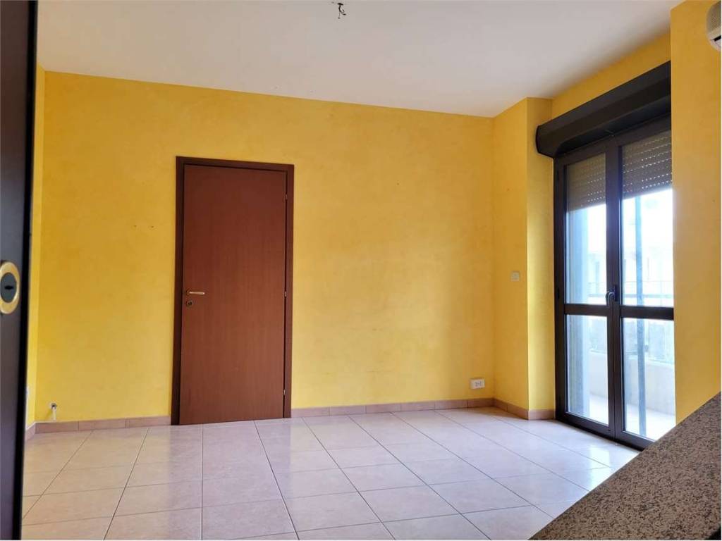 Appartamento a Cerignola in VIA QUASIMODO - Foto 2