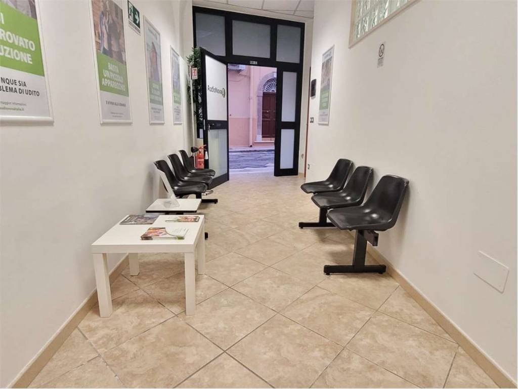 Casa indipendente a Cerignola in VIA TENENTE PAOLILLO, 70 - Foto 2
