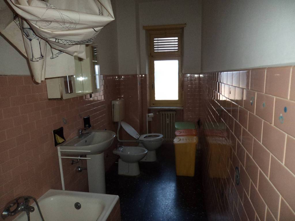 Appartamento a Pinerolo in Via Pietro Chiampo, 15 - Foto 5