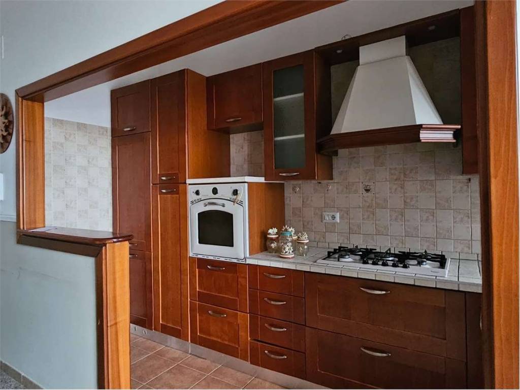 Appartamento a Cerignola in VIA FAETO, 20 - Foto 4