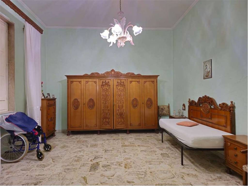 Casa indipendente a Cerignola in VIA ALGHERO, 49 - Foto 2