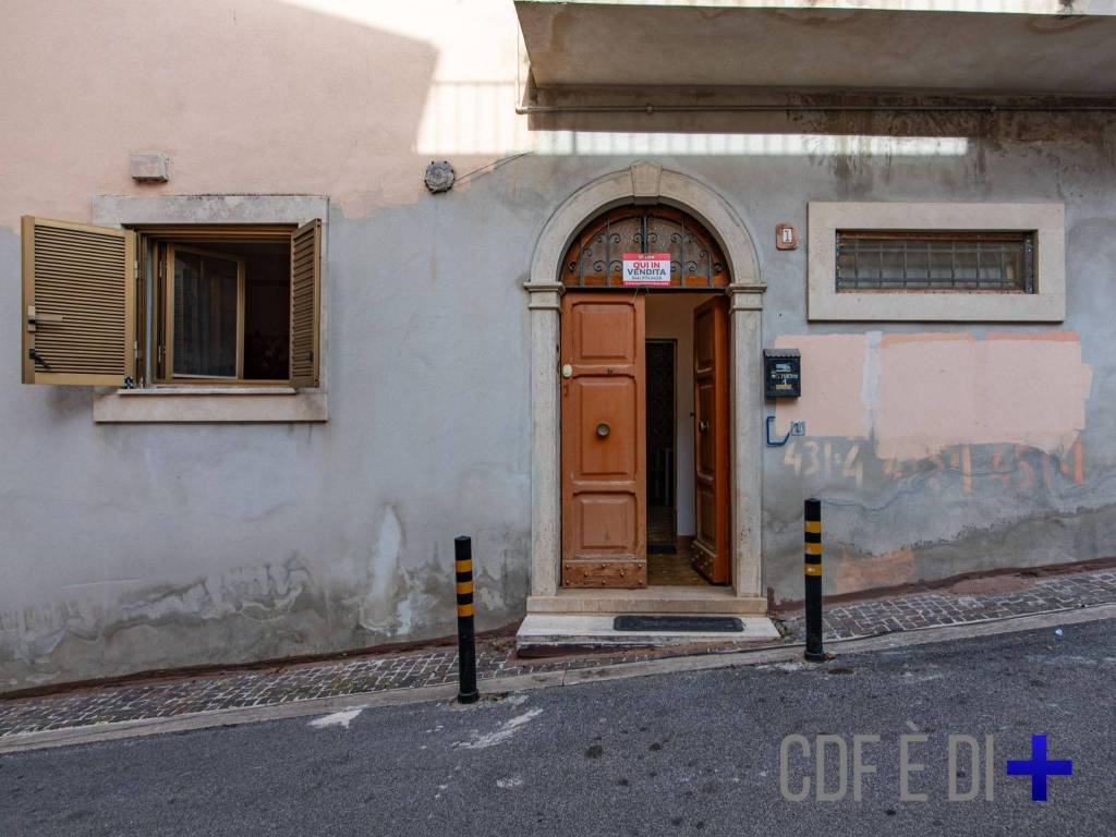 Appartamento a Poggio moiano in Via San Martino - Foto 4