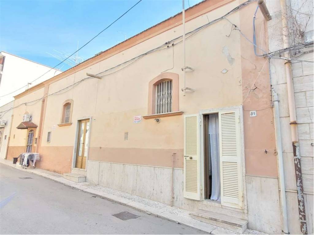 Appartamento a Cerignola in VICO II MULINI D' AMATI, 29-31 - Foto 2