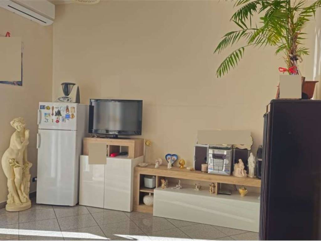 Casa indipendente a Cerignola in VIA GALILEO GALILEI, 17 A - Foto 3