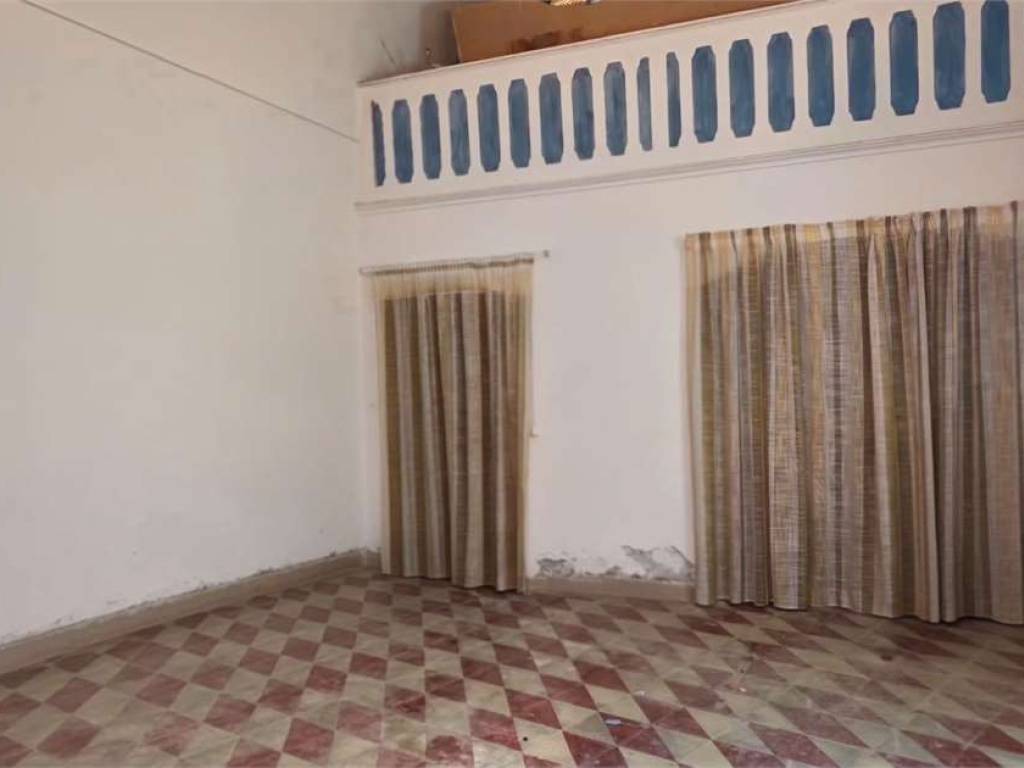 Casa indipendente a Cerignola in VIA APPIA, 41 - Foto 2