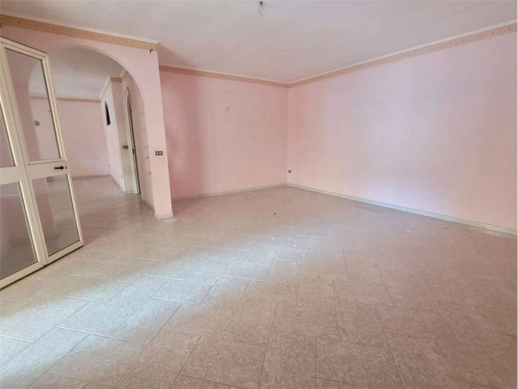 Palazzo / stabile a Cerignola in VIA SECONDA TRAVERSA PAVONI - Foto 3