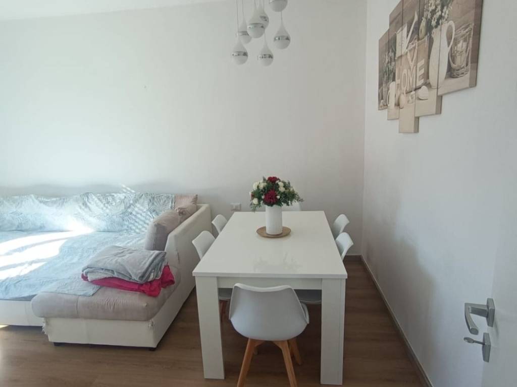 Appartamento a Gallarate in Via Ercole Ferrario - Foto 4