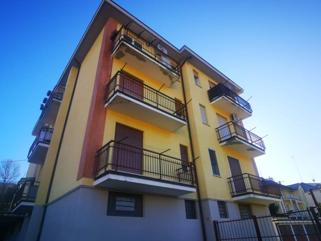 Appartamento a Avigliana in Corso Laghi, 238 - Foto 2