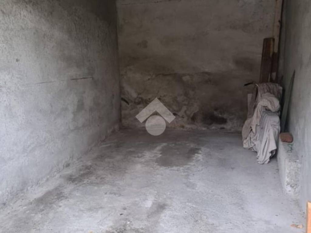 Box / garage a Ceres in Frazione Procaria - Foto 4