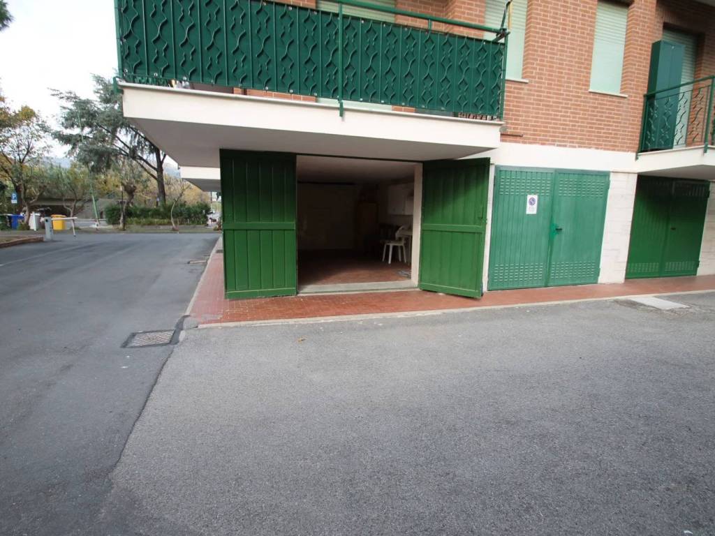 Box / garage a Borghetto santo spirito in Via Ticino, 10 - Foto 3