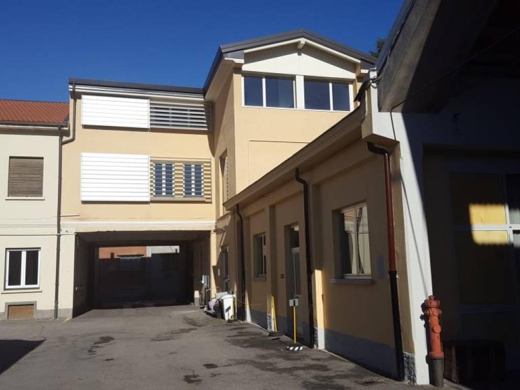 Immobile a Gallarate in Via Carlo Cattaneo - Foto 4