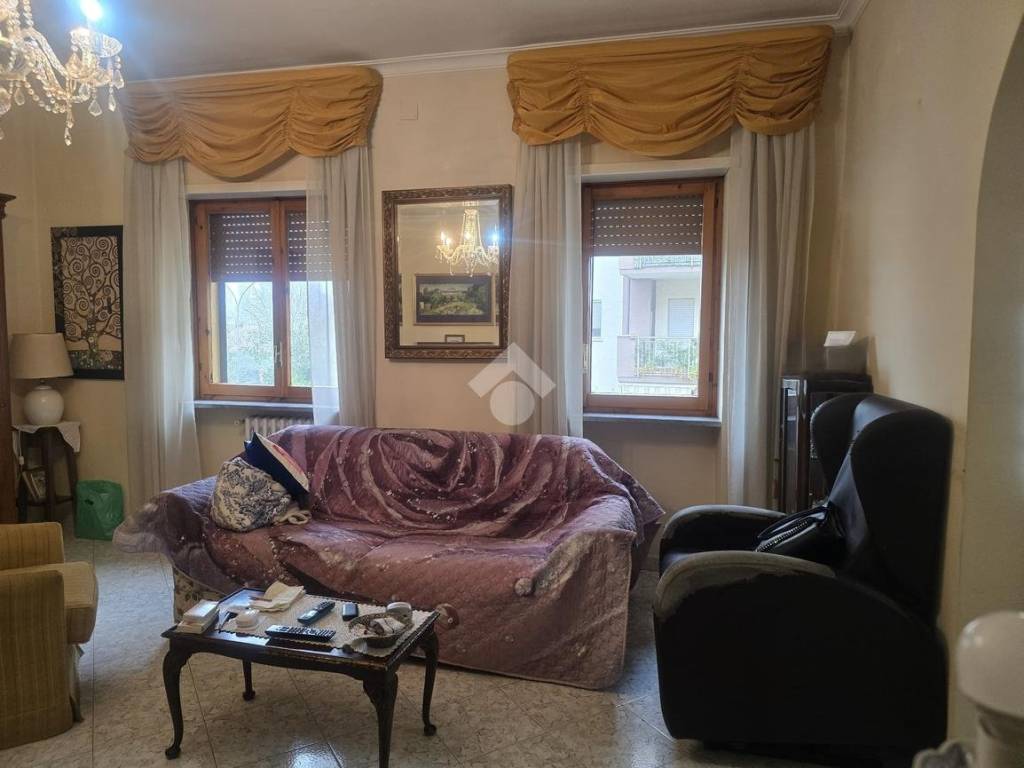 Appartamento a Cassino in Piazza Restagno - Foto 5