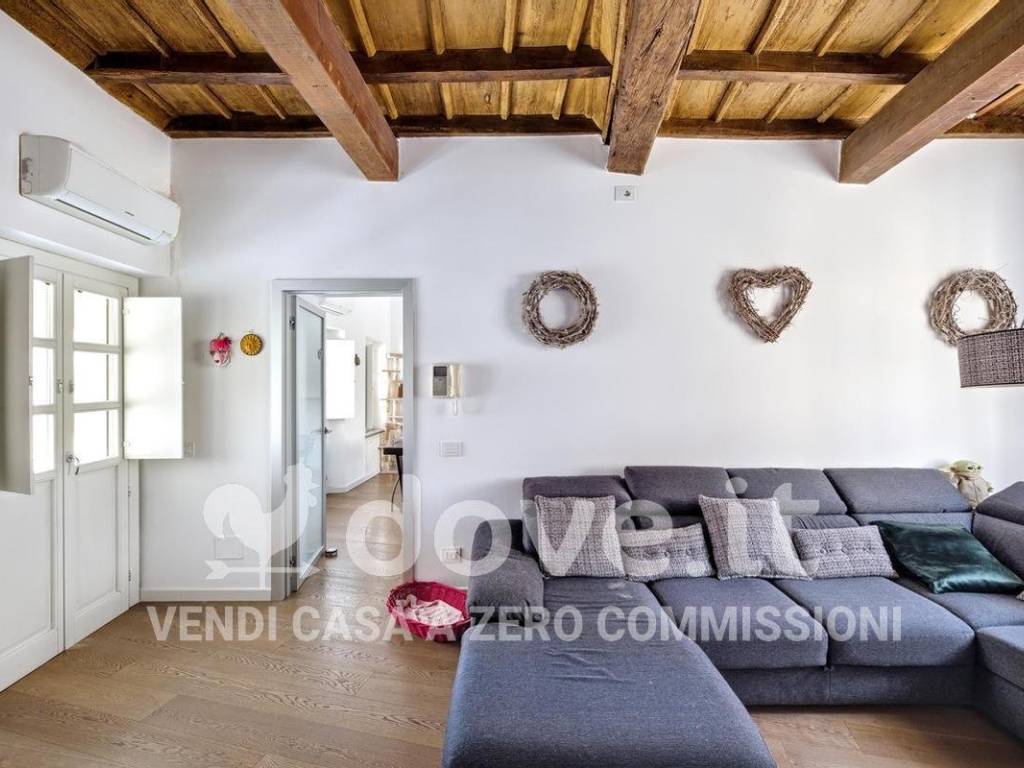 Appartamento a Cameri in Via Camillo Benso Conte di Cavour, 10 - Foto 3