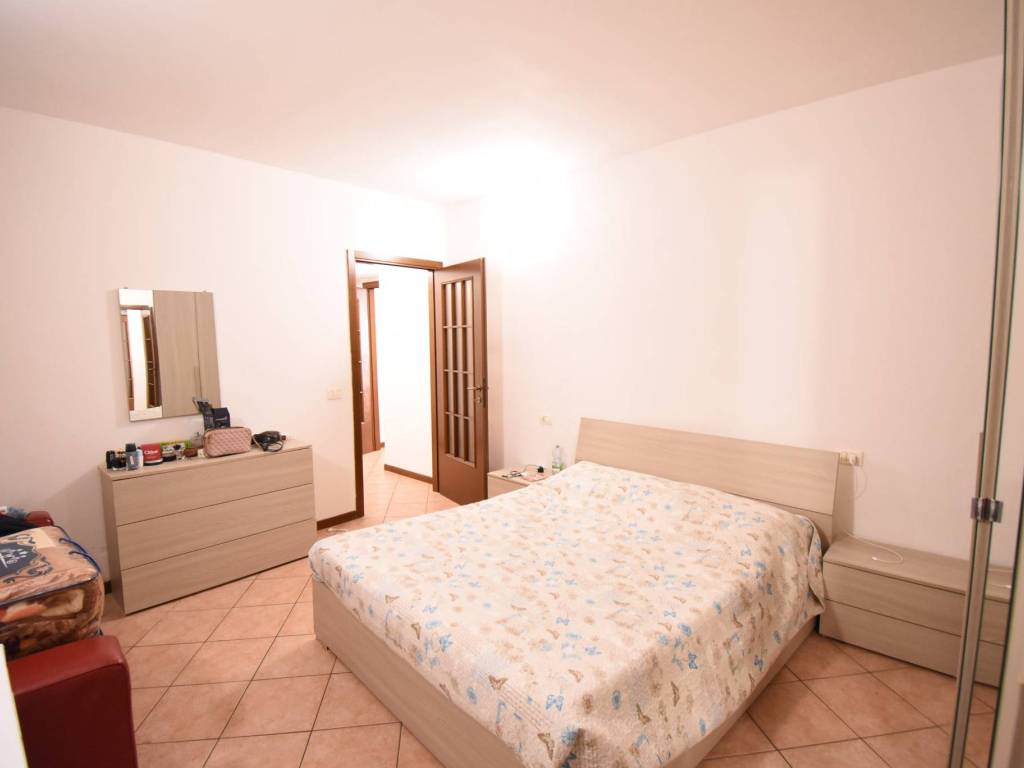 Appartamento a Monticello brianza in Piazza Trento Trieste - Foto 5