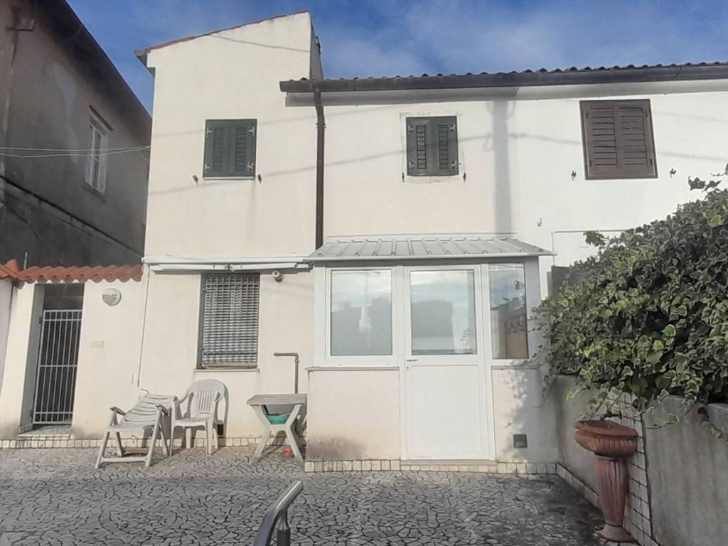 Villetta a schiera a Trieste in Via Carlo de' Marchesetti, 20 - Foto 2