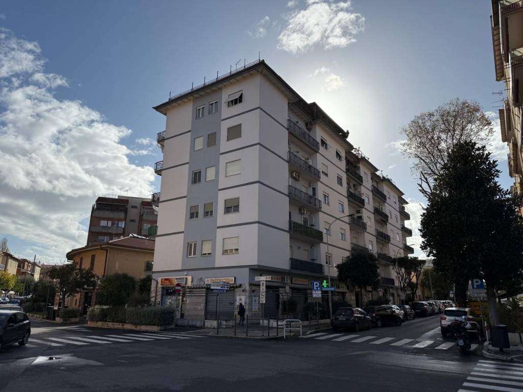Appartamento a Ciampino in Via Monte Grappa, 68 - Foto 2