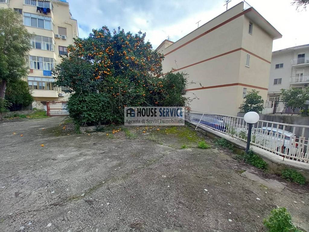 Box / garage a Gaeta in Via San Giacomo - Foto 2