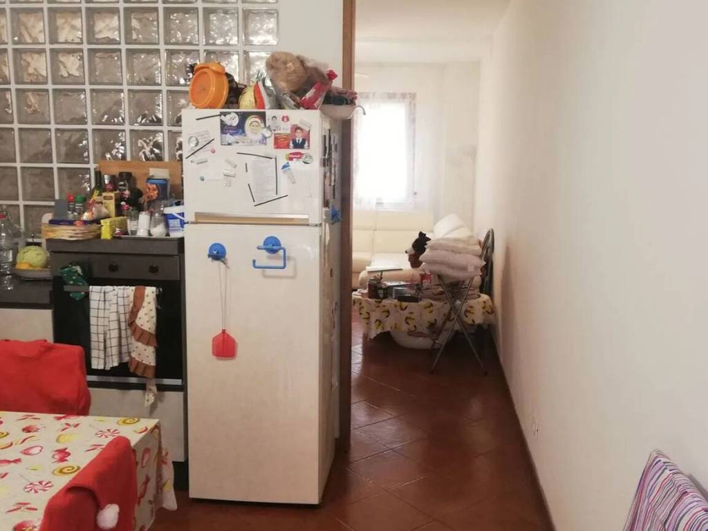 Appartamento a Livorno in Via Edmondo De Amicis - Foto 2