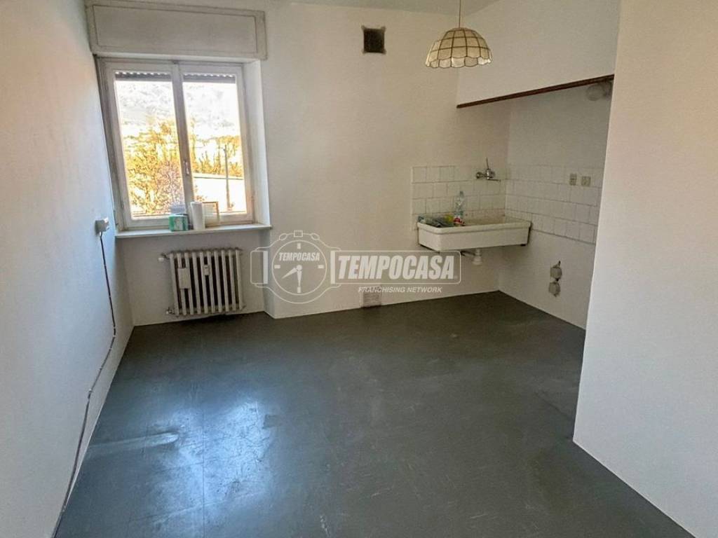 Appartamento a Belluno in Via Caduti del Ponte San Felice 39 - Foto 2