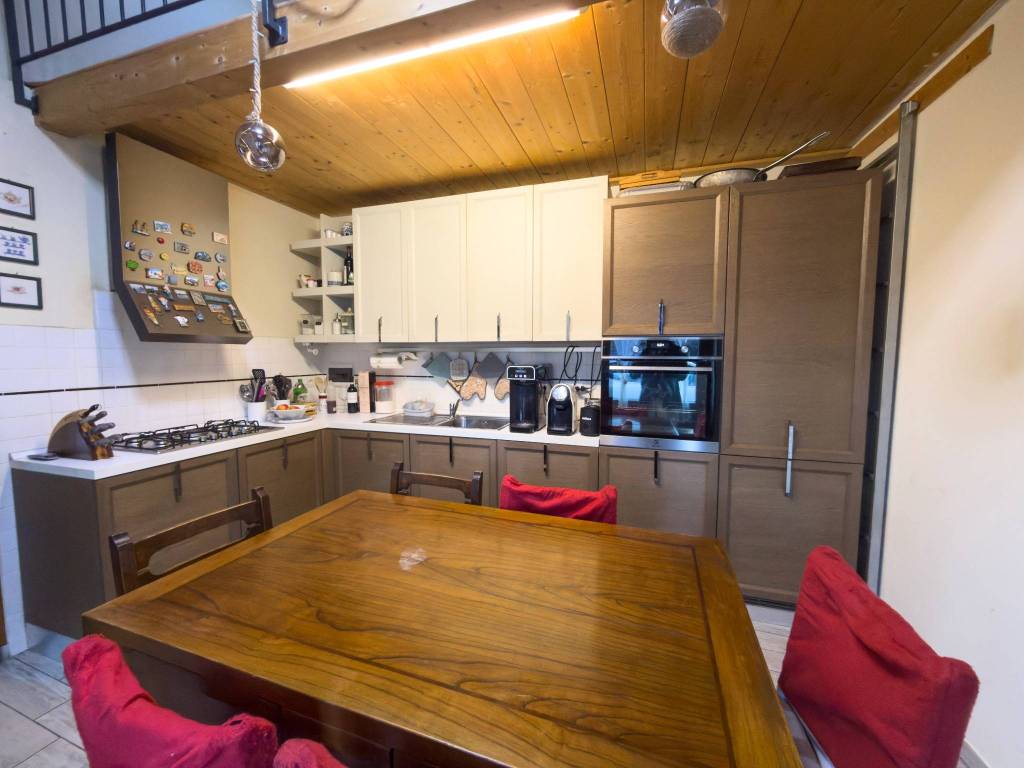 Casa indipendente a Pistoia in Via di San Giorgio - Foto 2