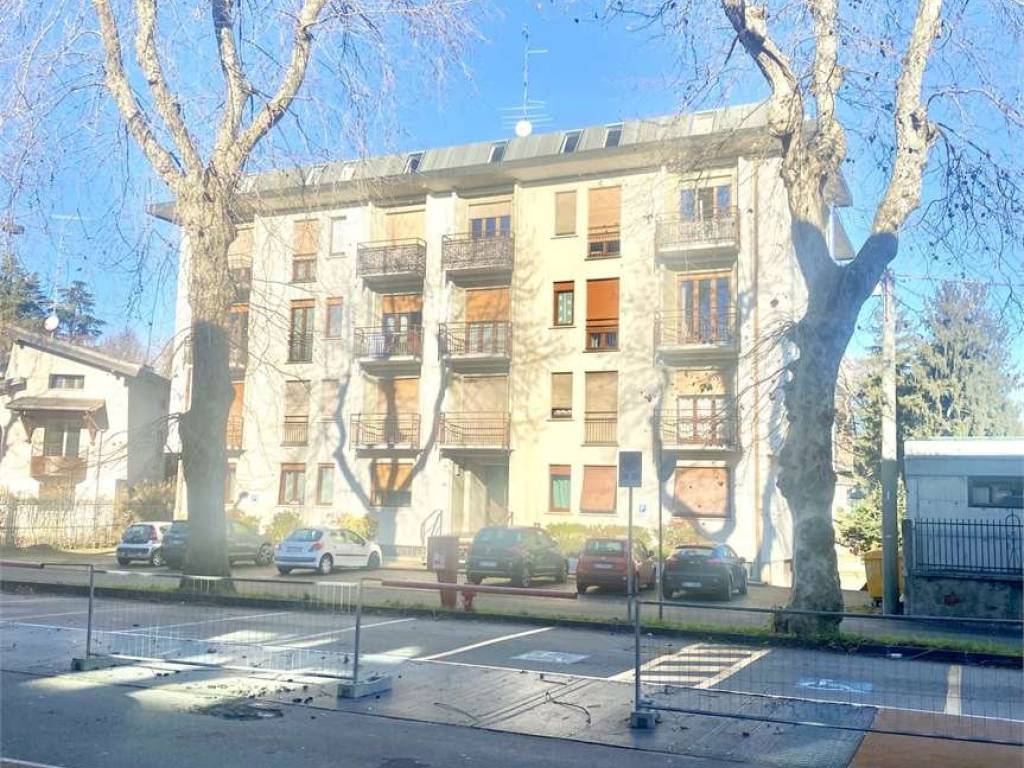 Appartamento a Olgiate comasco in via angelo e mary roncoroni, 20 - Foto 5