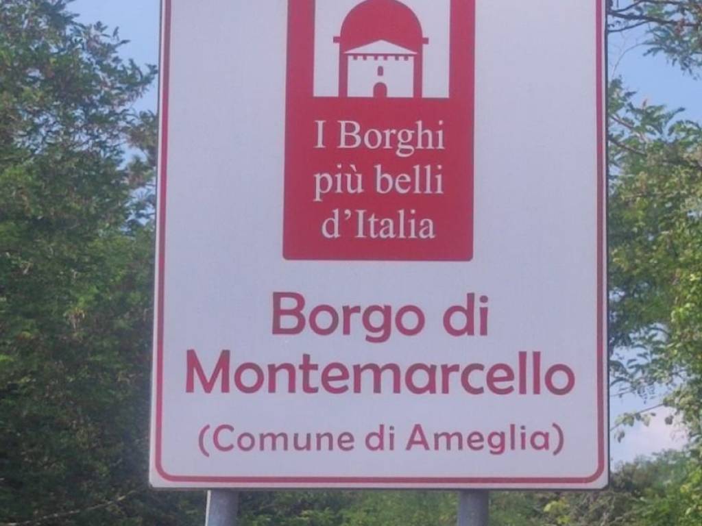 Casa indipendente a Ameglia in Via Grande, 5 - Foto 2