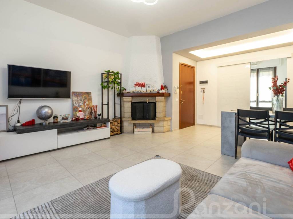 Appartamento a Robecco sul naviglio in Via Don Giovanni Minzoni, 12 - Foto 2
