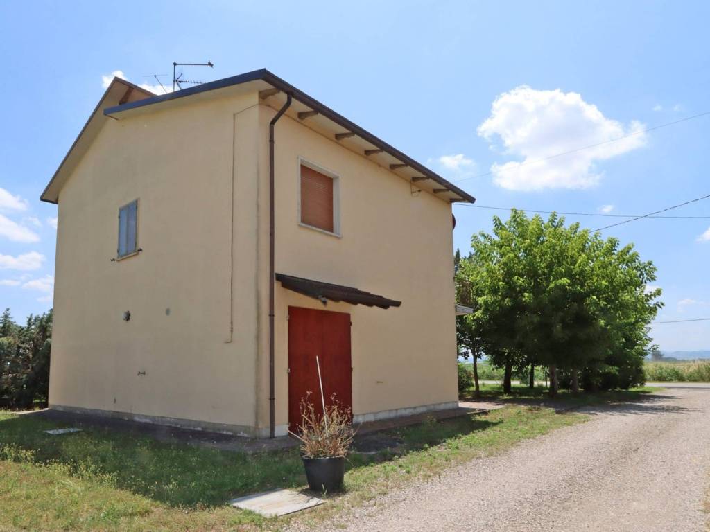 Villa a Budrio in Via Olmo, 53 - Foto 5