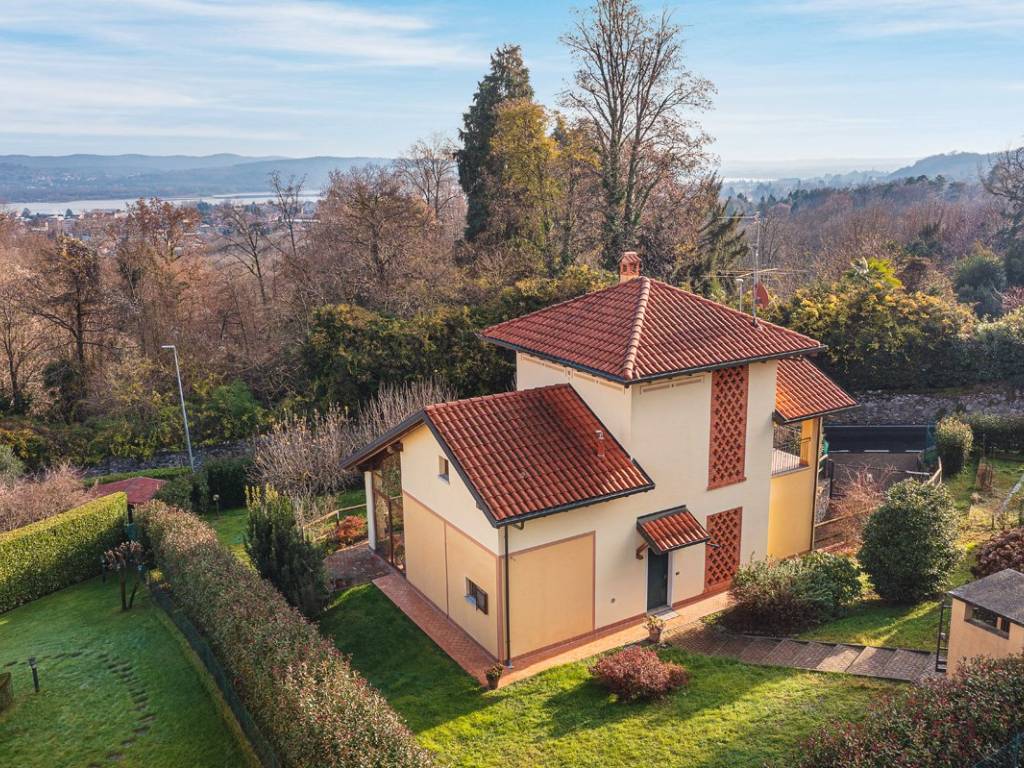 Villa a Oleggio castello in Via Maglio - Foto 2