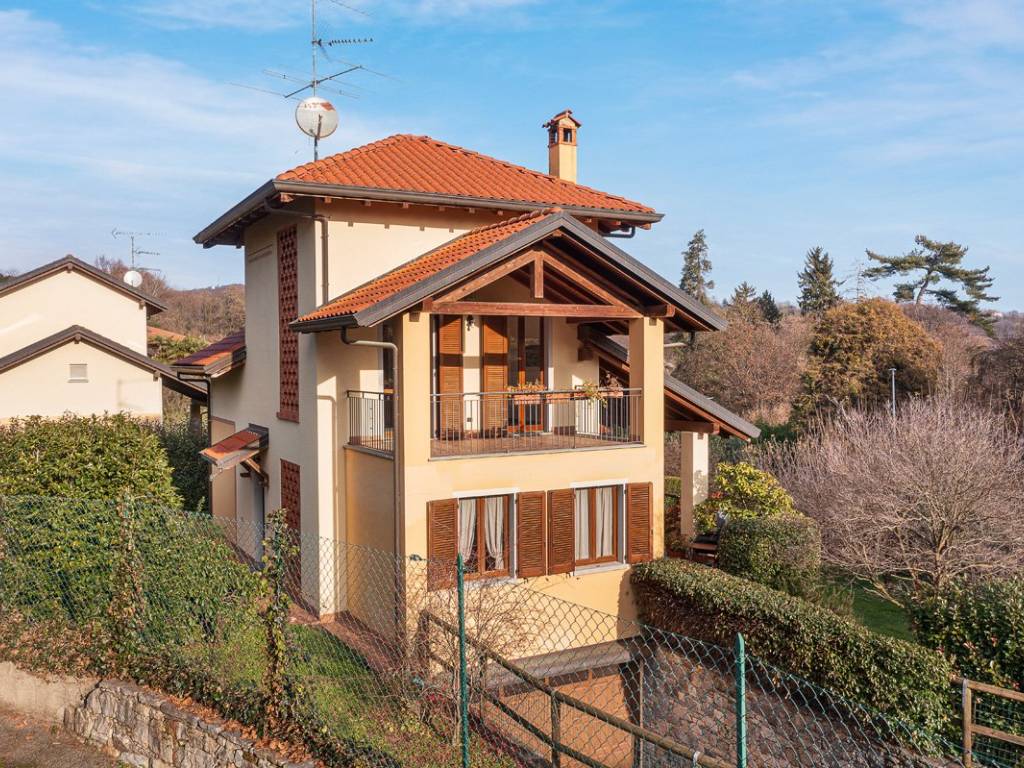 Villa a Oleggio castello in Via Maglio - Foto 3