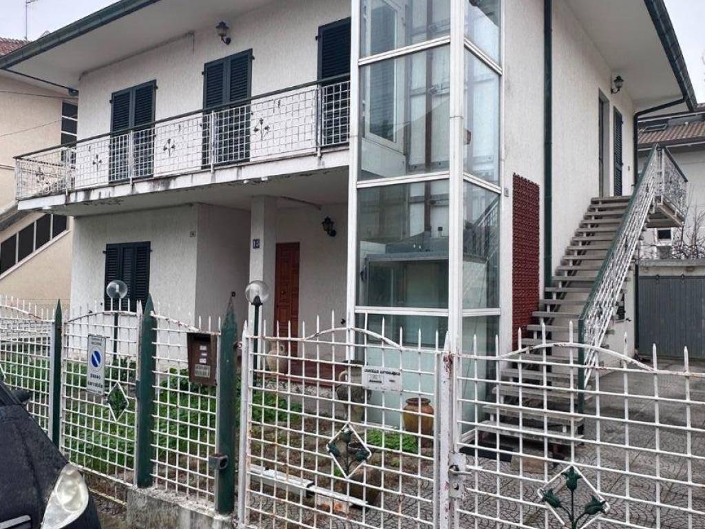 Appartamento a Riccione in Viale Desio - Foto 4