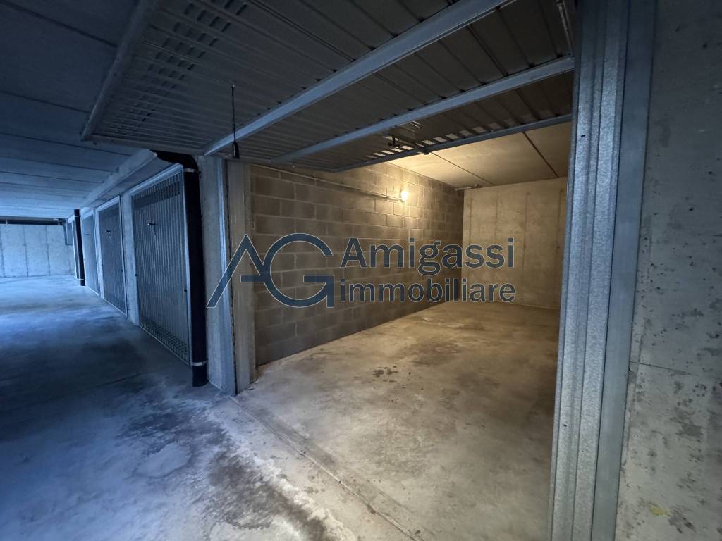Box / garage a Bergamo in Via Daste e Spalenga - Foto 2