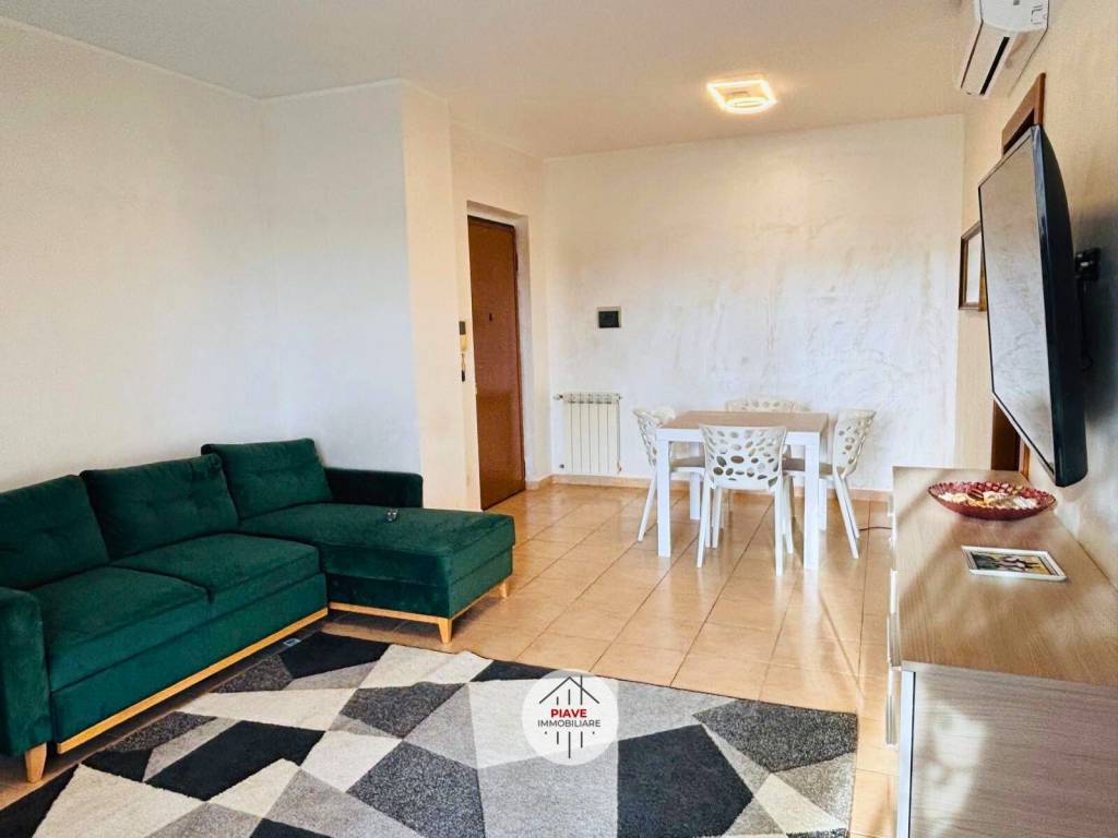 Appartamento a Latina in Via Oslavia, 41 - Foto 2
