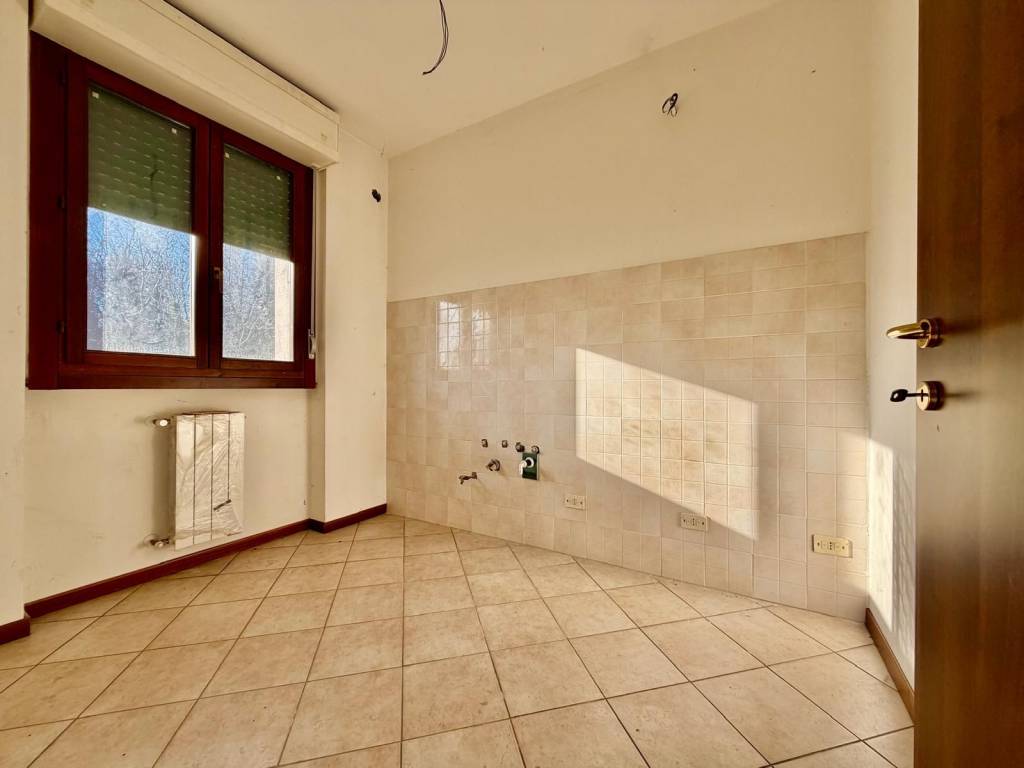 Appartamento a Albavilla in Via Saruggia - Foto 5