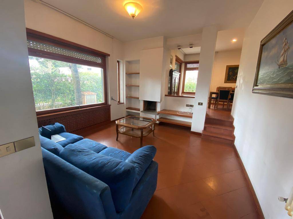 Villa a Fiumicino in Via Riccione - Foto 2