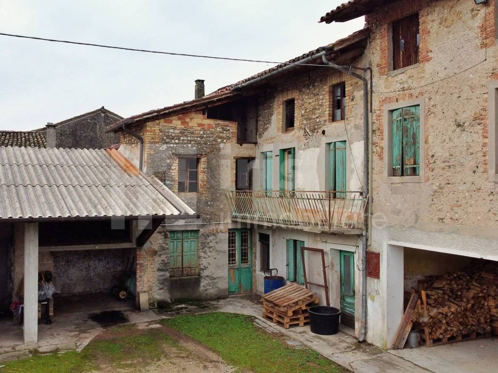 Rustico / casale a Mereto di tomba in Via Trento e Trieste, 5 - Foto 4