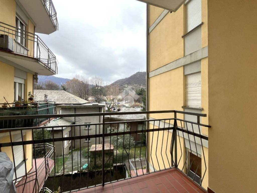 Appartamento a Malgrate in Via Vittorio Veneto, 7 - Foto 5