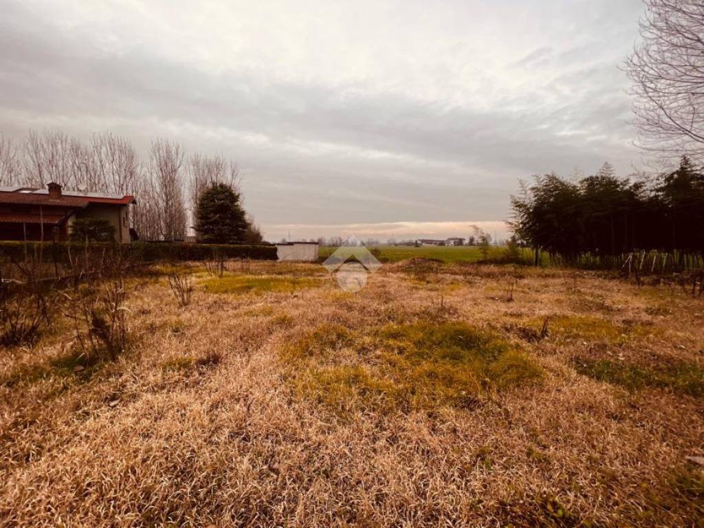 Terreno a Fornovo san giovanni in VIA DEGLI OLMI - Foto 3