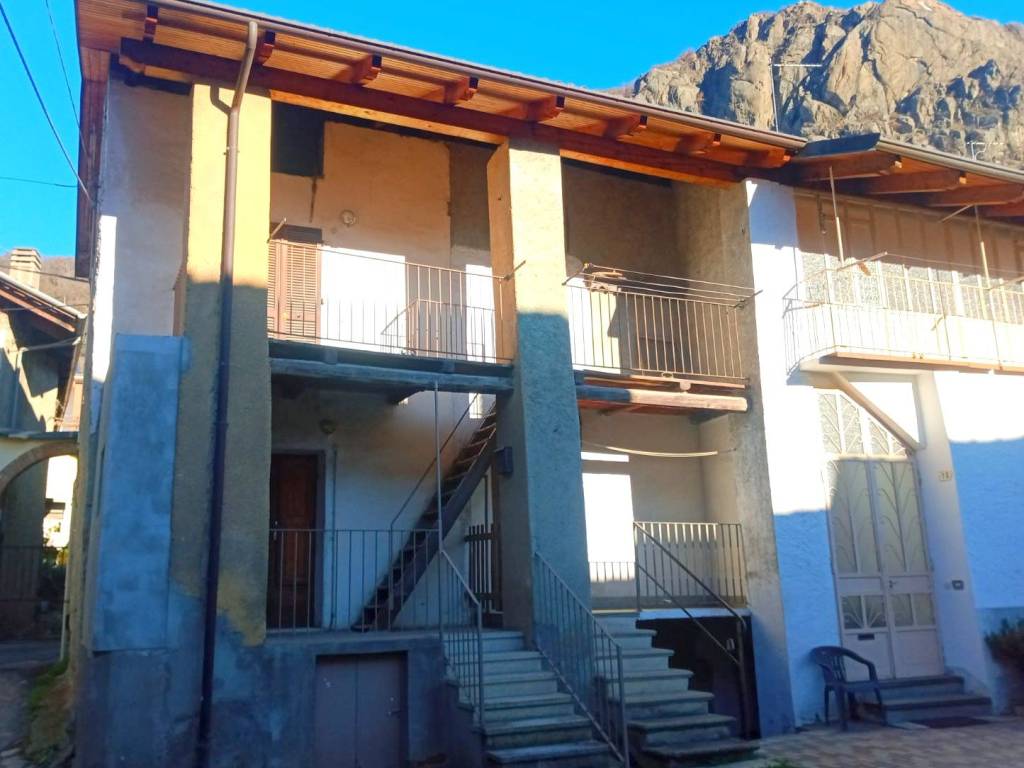 Casa indipendente a Caprie in Via Don Anselmetti, 18 - Foto 2